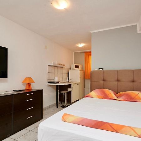 Apartments Lea Trogir Eksteriør billede