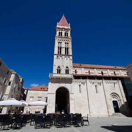 Apartments Lea Trogir Eksteriør billede