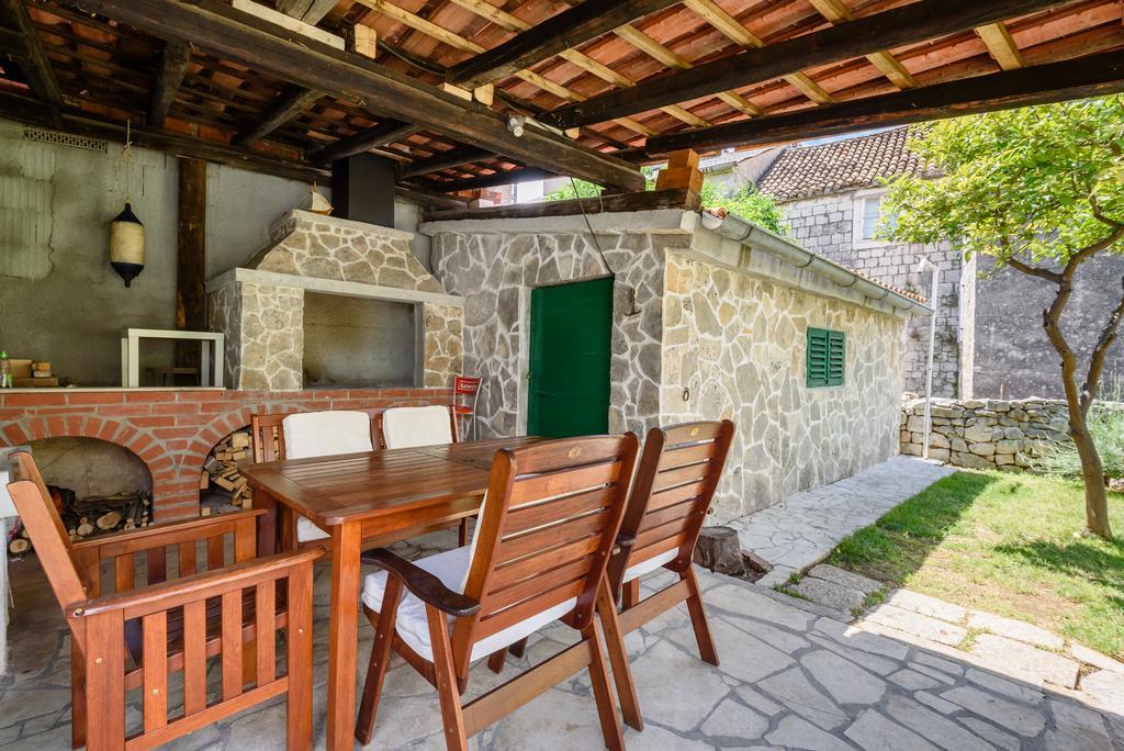 Apartments Lea Trogir Eksteriør billede